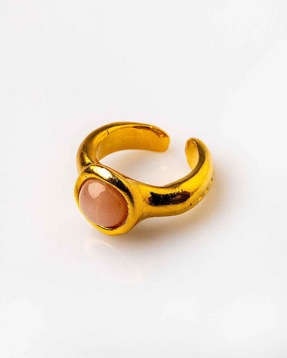 Кольцо Velatti R-130-090 с персиковым лунным камнем