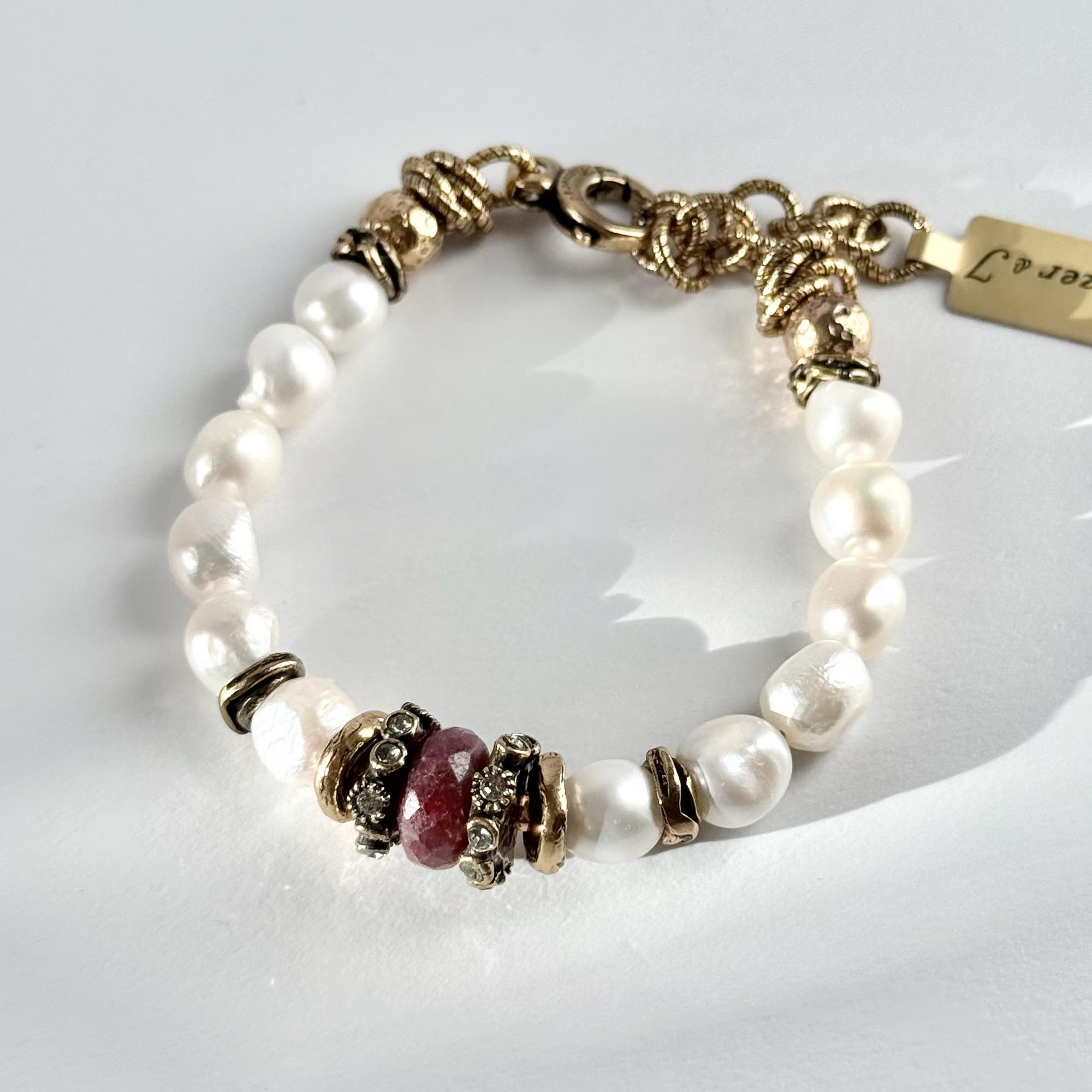 Браслет с жемчугом, рубином и Swarovski ALCOZER & J B78FX24