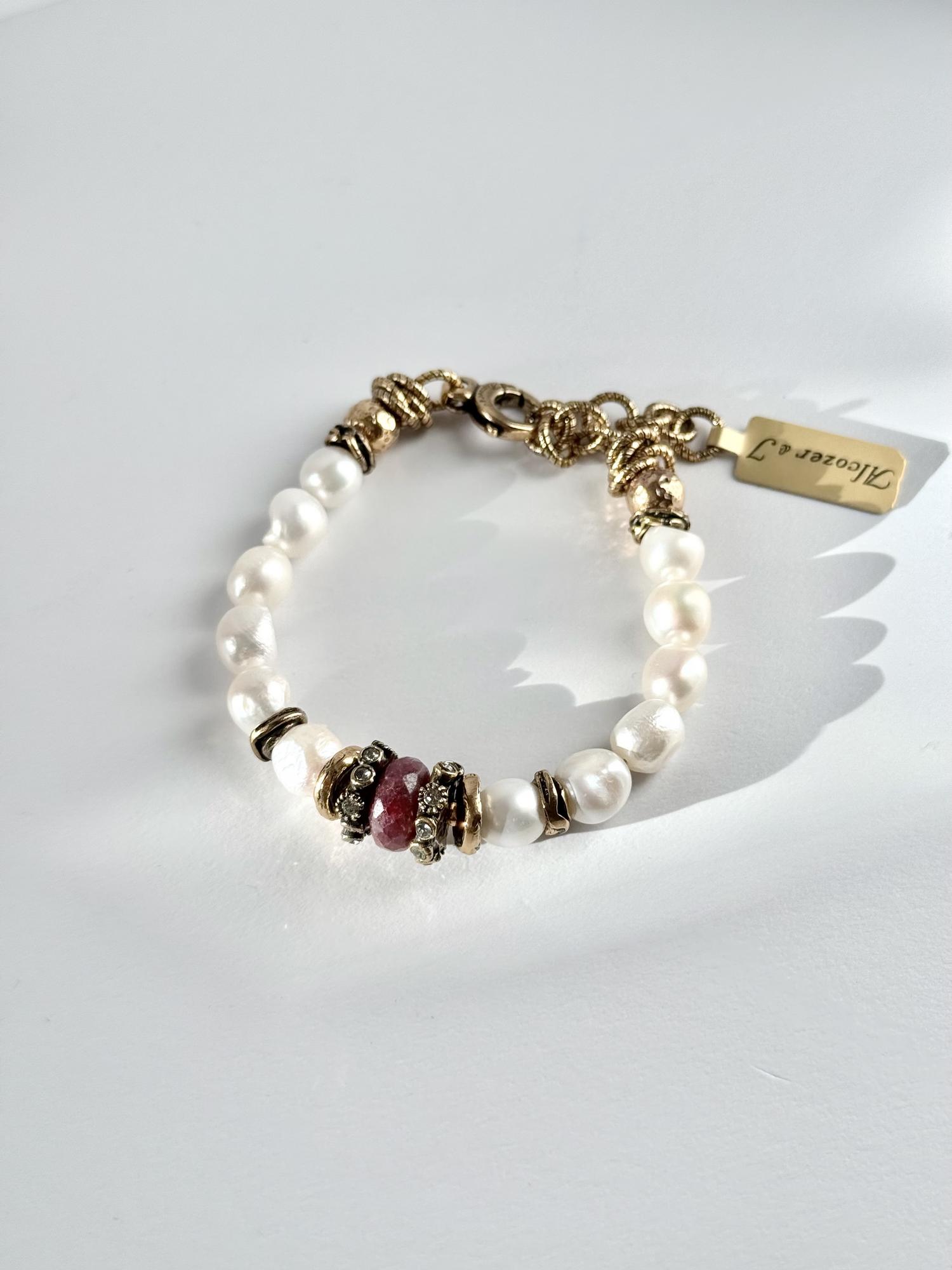 Браслет с жемчугом, рубином и Swarovski ALCOZER & J B78FX24