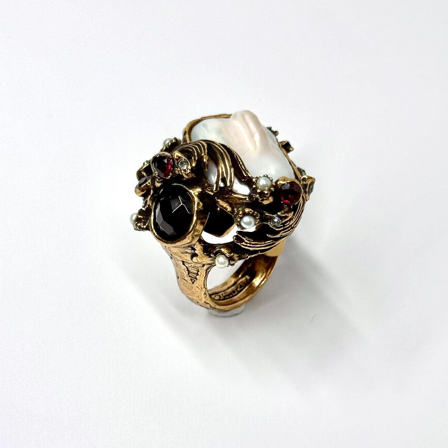 Кольцо с жемчугом, шпинелью, гранатом и Swarovski ALCOZER & J A88NX24