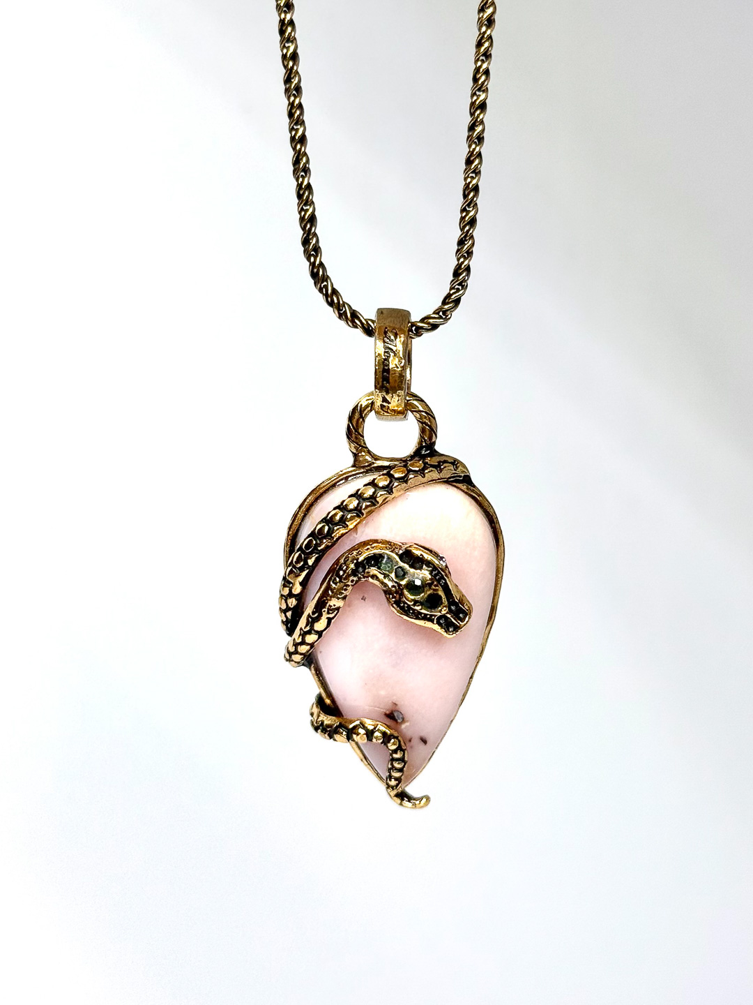 Кольe с розовым опалом и Swarovski ALCOZER & J C68JG24