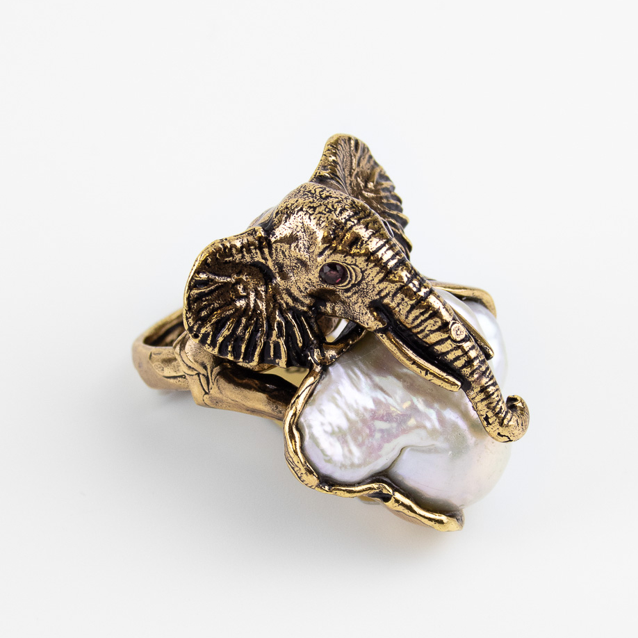 Кольцо  Alcozer & J с барочным жемчугом и гранатом