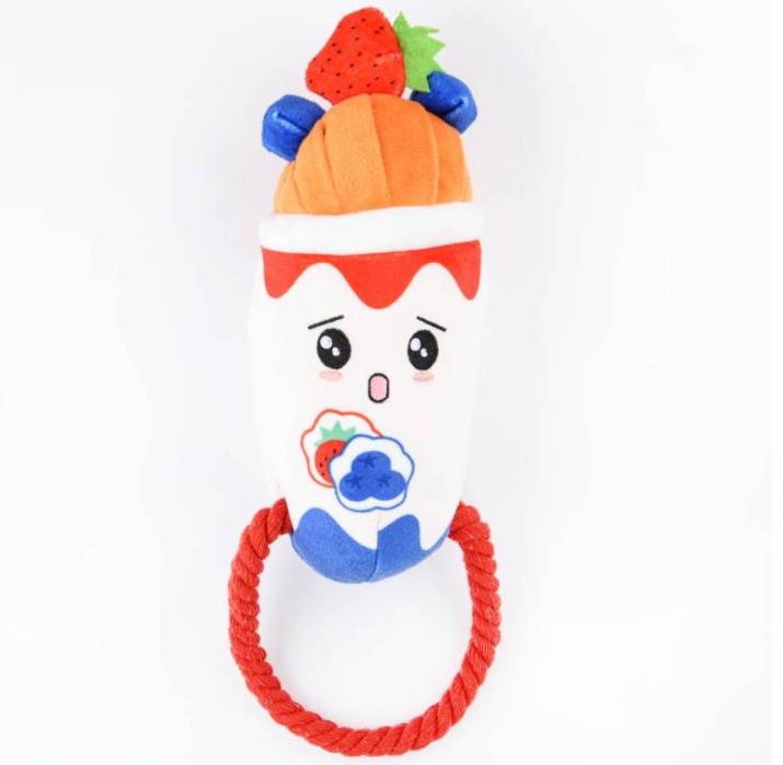 Плюшевая игрушка "Йогурт" с канатиком и пищалкой для собак, 19 см, Mr.Kranch MKR000580