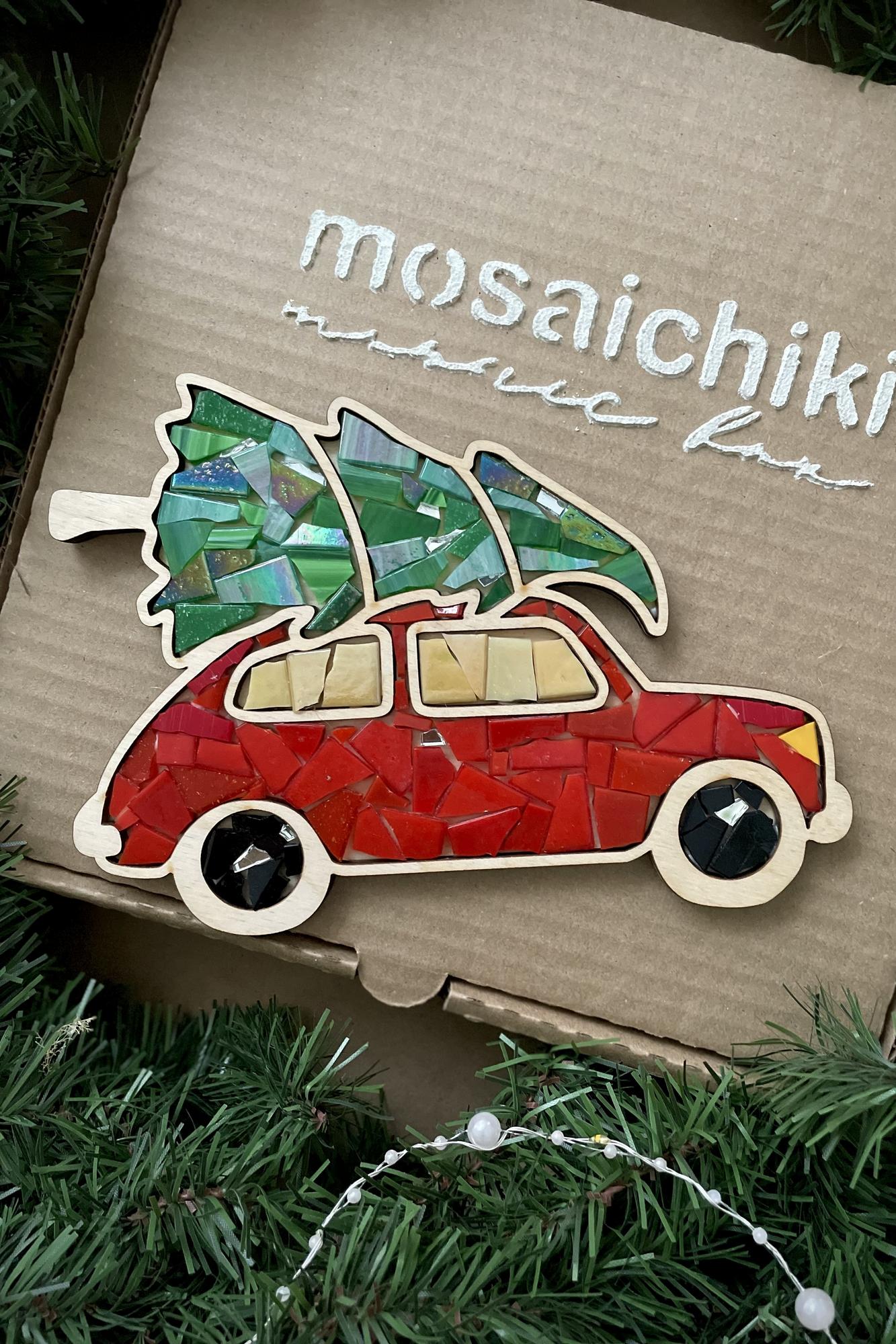 Новогодний автомобиль