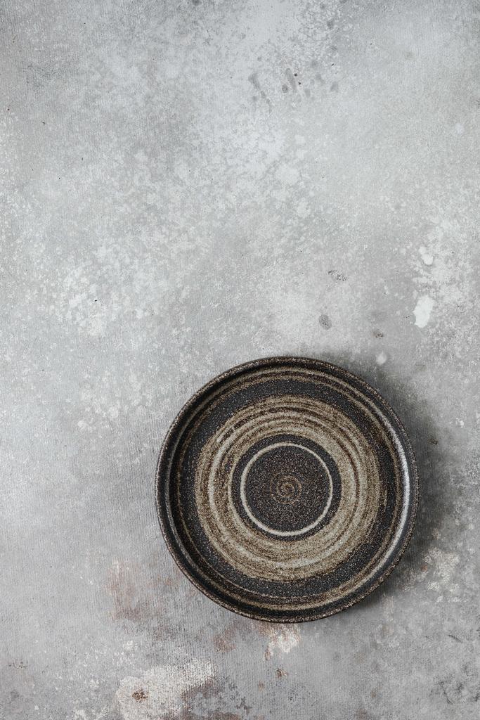 Тарелка с прямым бортом 16 см.