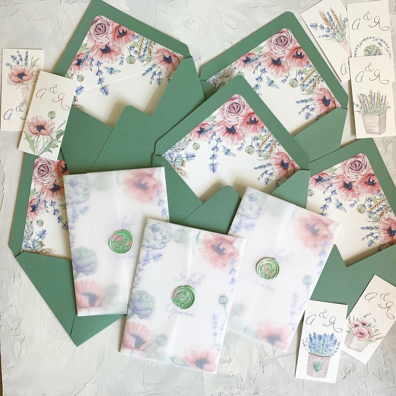 Приглашение с красными маками в стиле "Прованс"