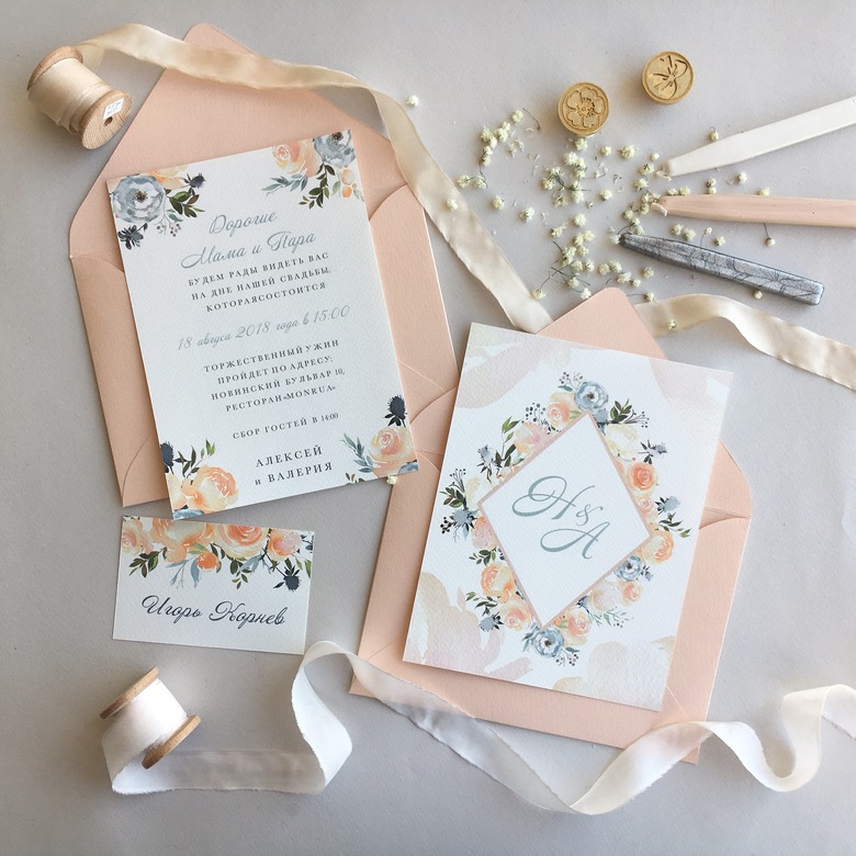 Приглашение на свадьбу с чайными розами