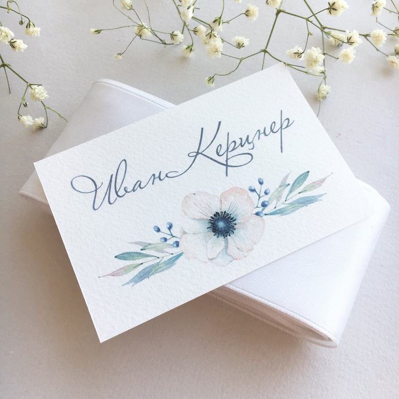 Карточки гостей с цветком