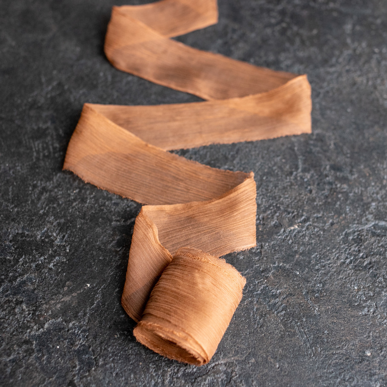 Лента из жатого шифона "Корица"