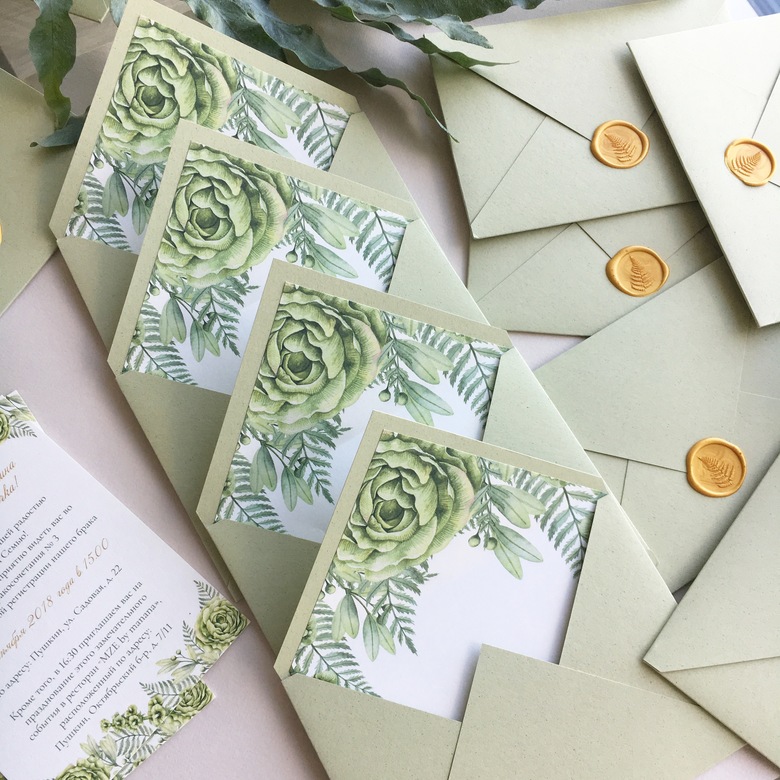 Приглашения на свадьбу в конвертах и лайнером Спб