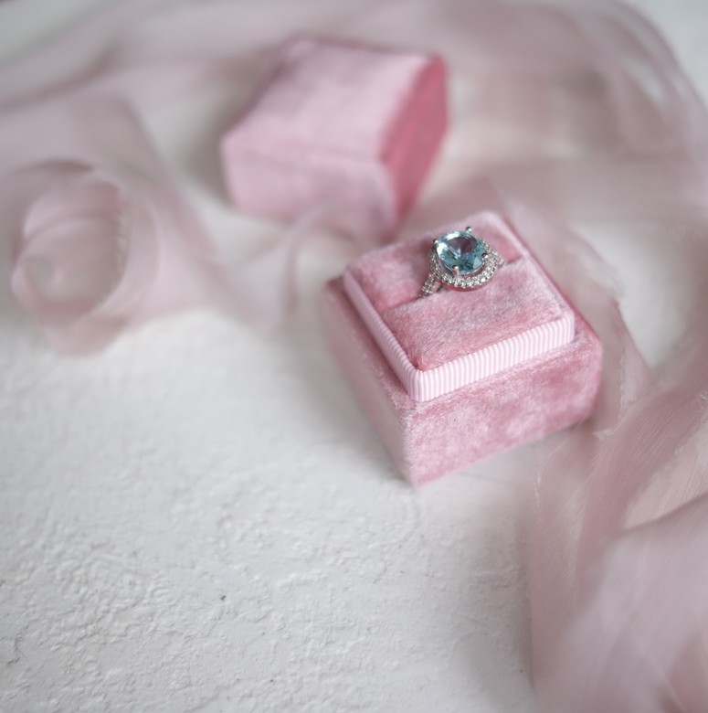 Коробочки для колец "сахарная вата"