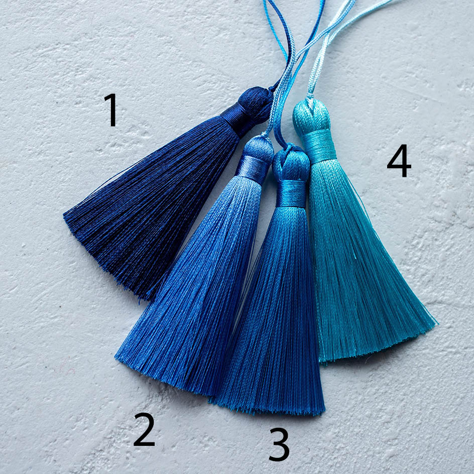 Шелковые кисточки в голубом цвете купить цены