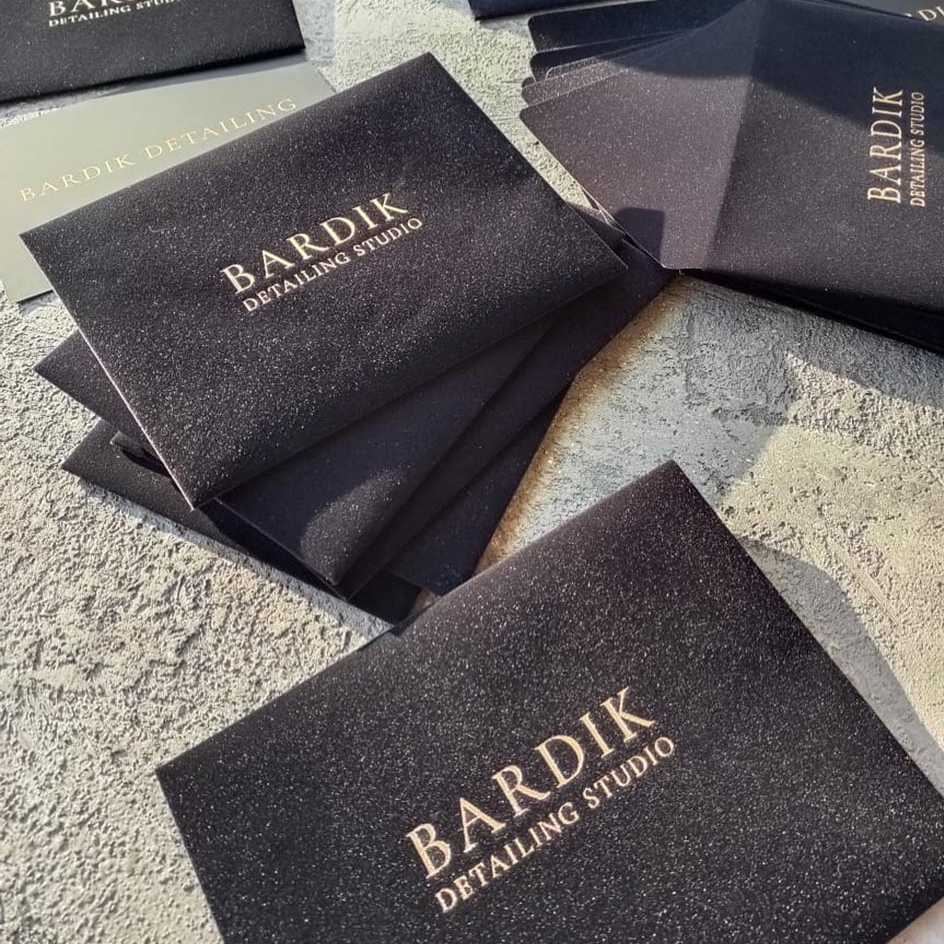 Черные бархатные конверты