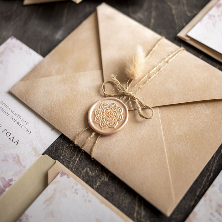 Пригласительные на свадьбу с сухоцветами