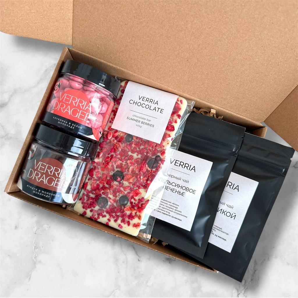 Подарочный бокс M №9