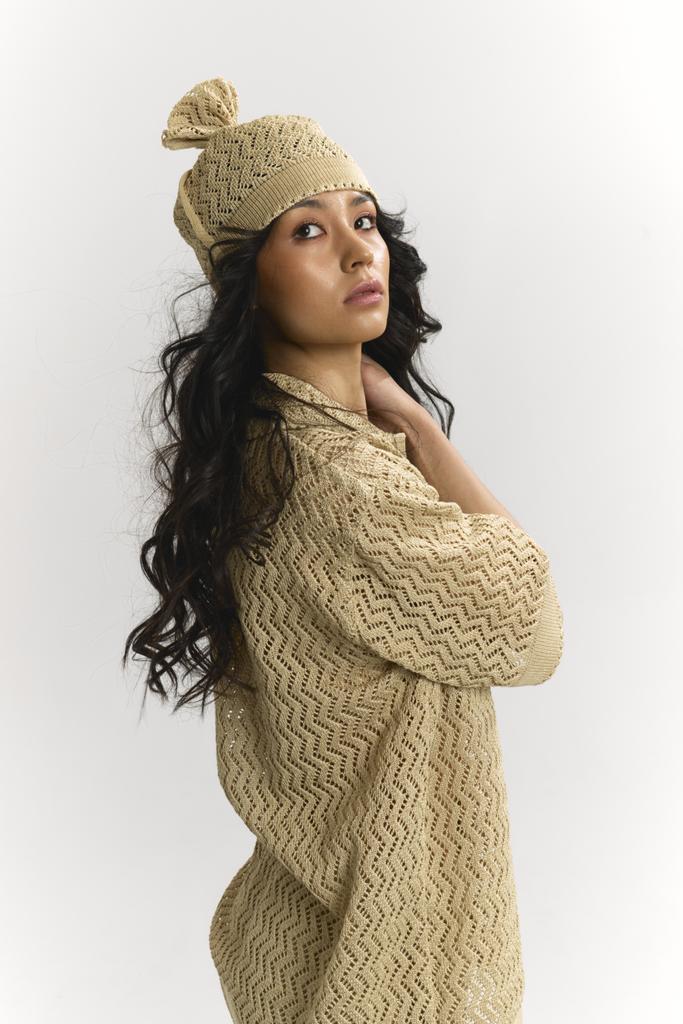 Шапка "Конфетка", ажур, цвет порей