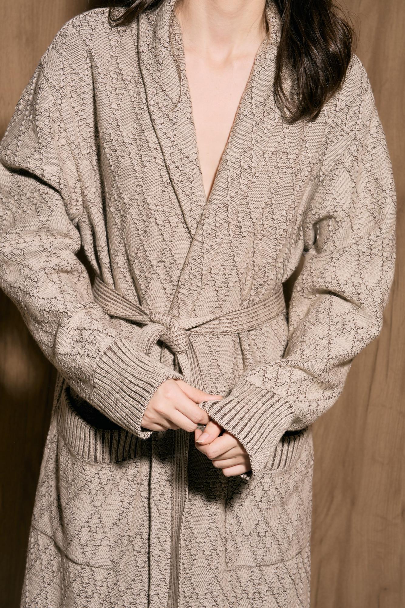 Удлиненный фактурный кардиган с лацканами, ромбы