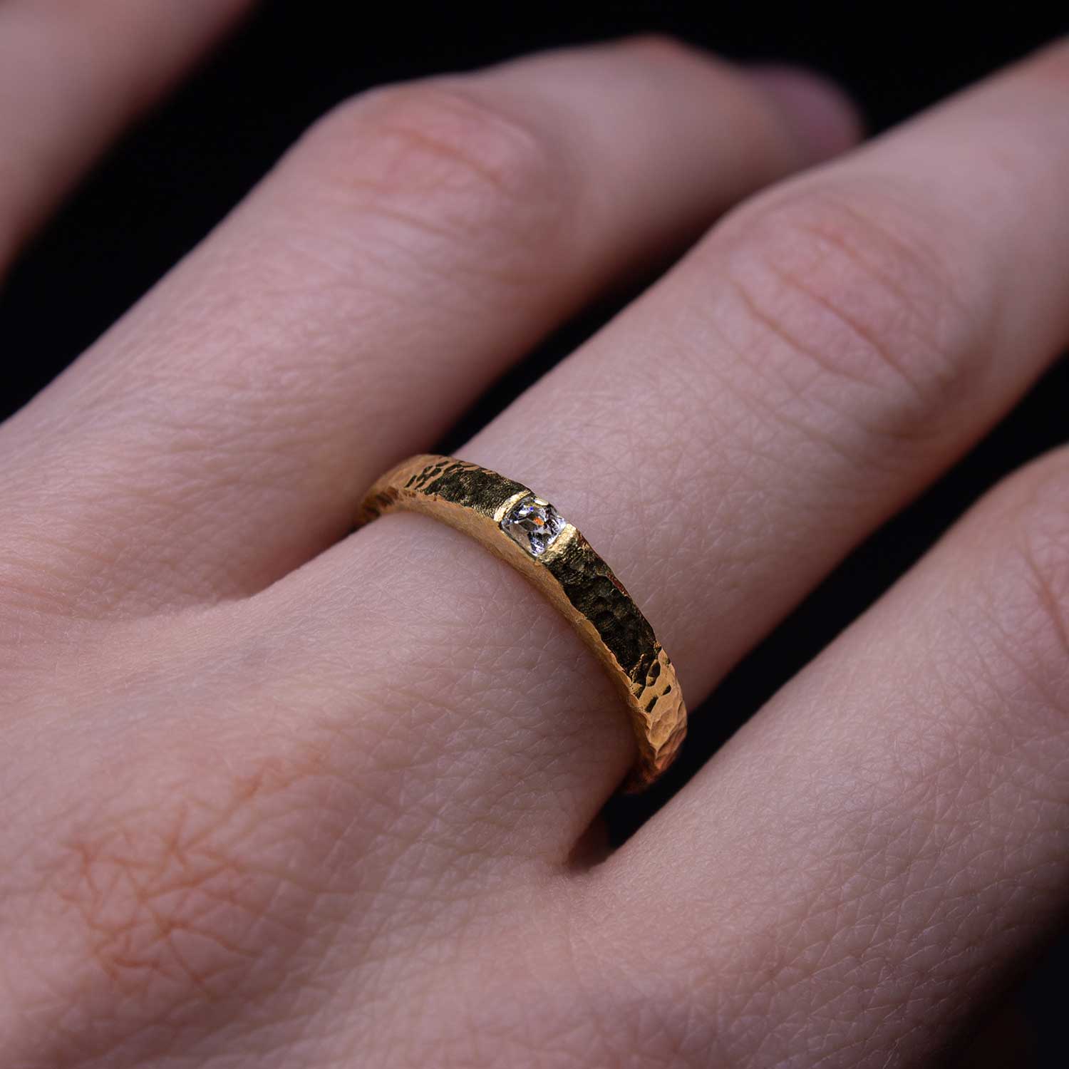 Кольцо «Алмазное перо»