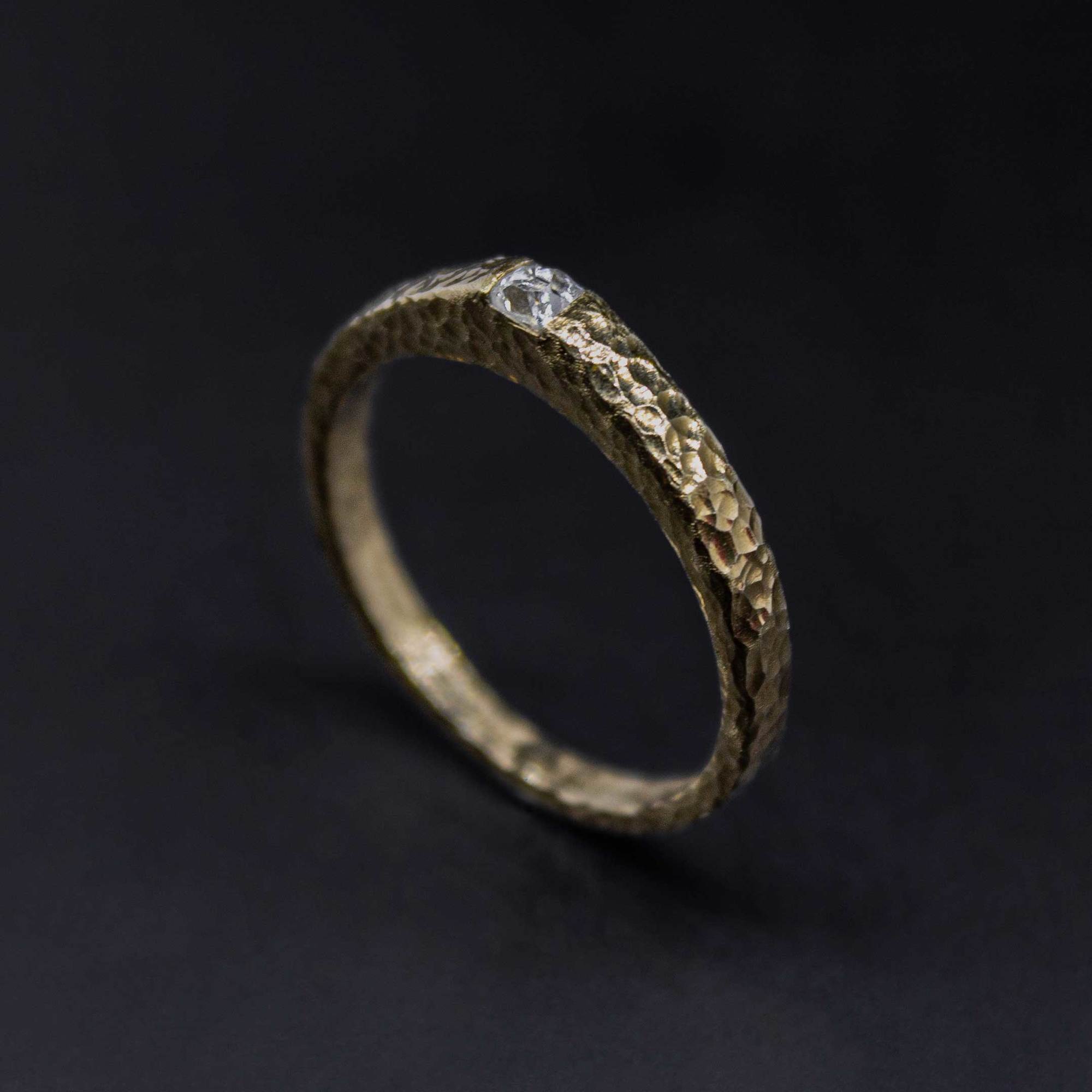 Кольцо «Алмазное перо»