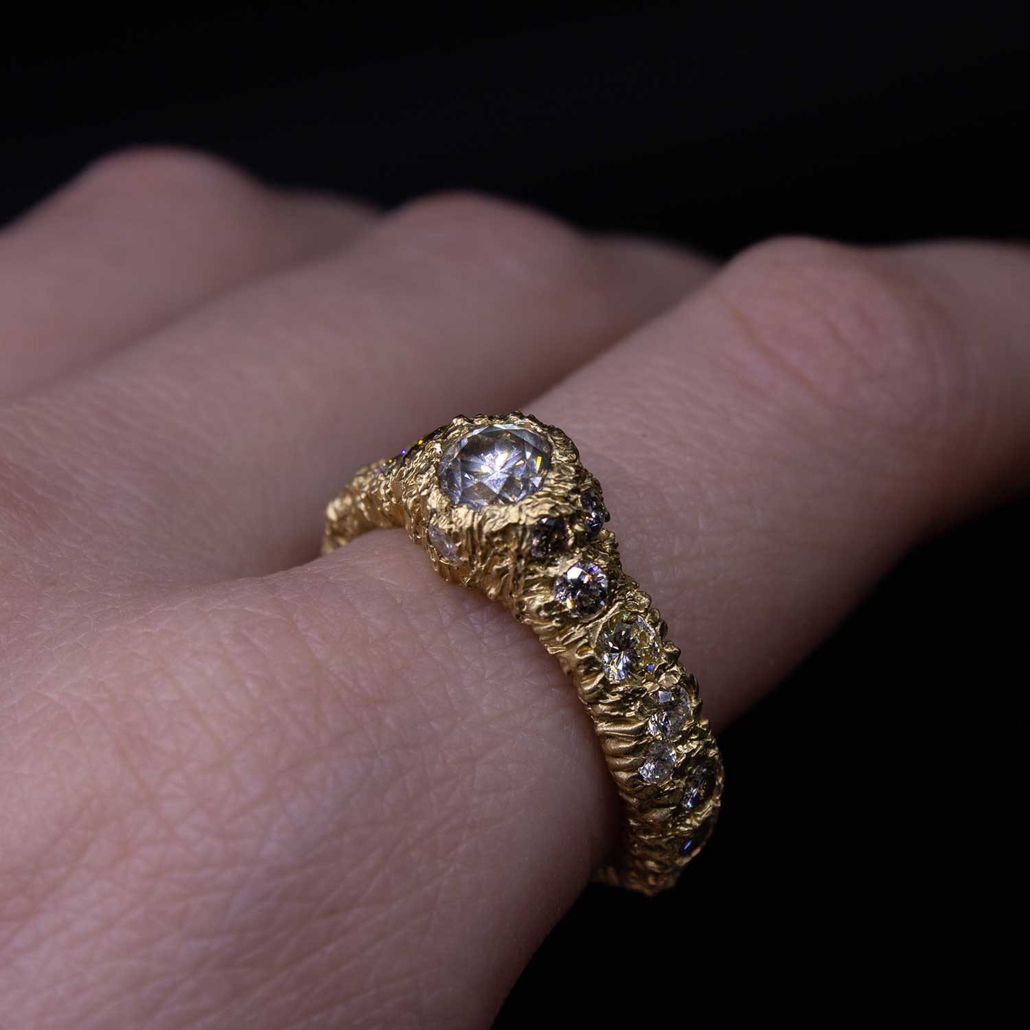 Кольцо "Дикое" 2,4кар.