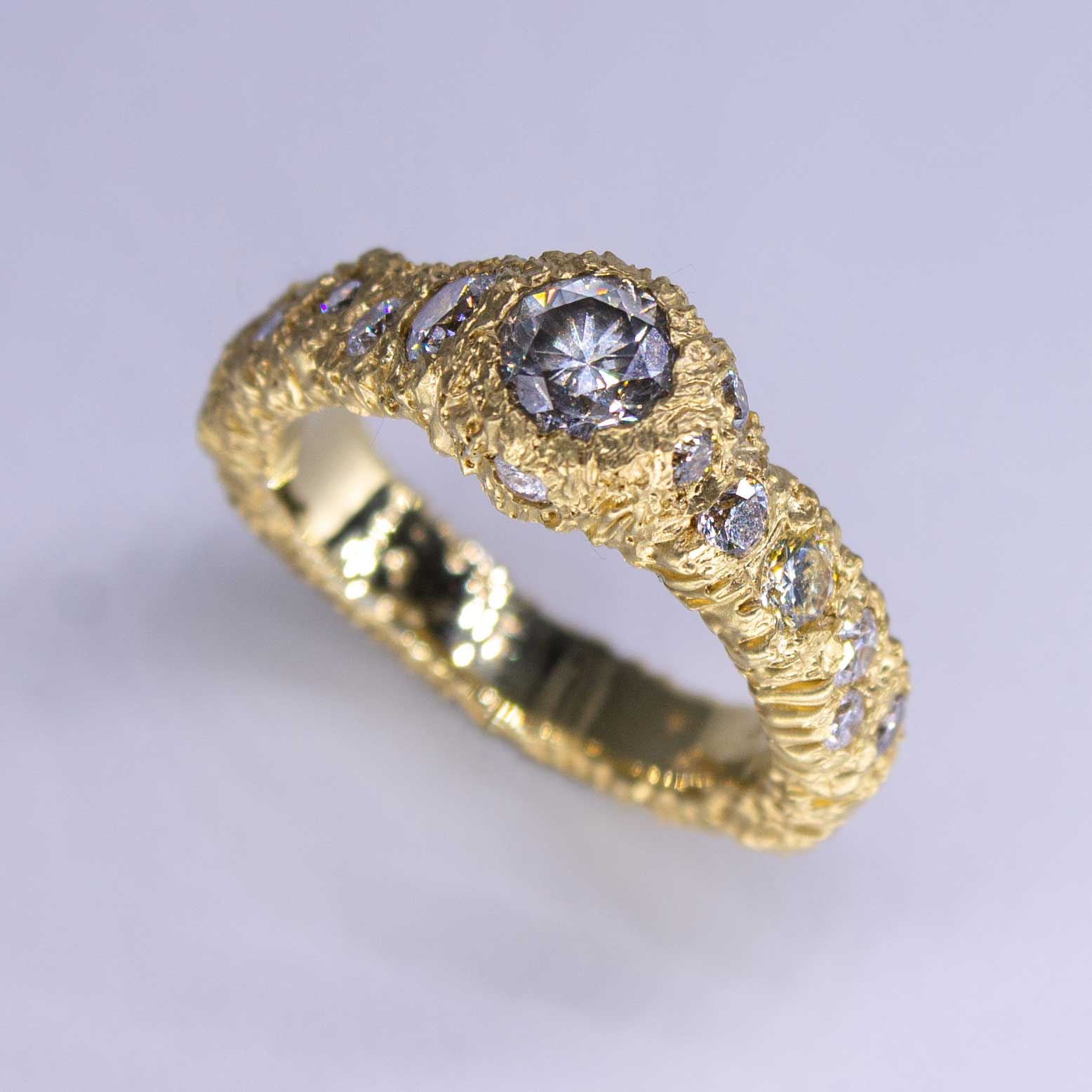 Кольцо "Дикое" 2,4кар.