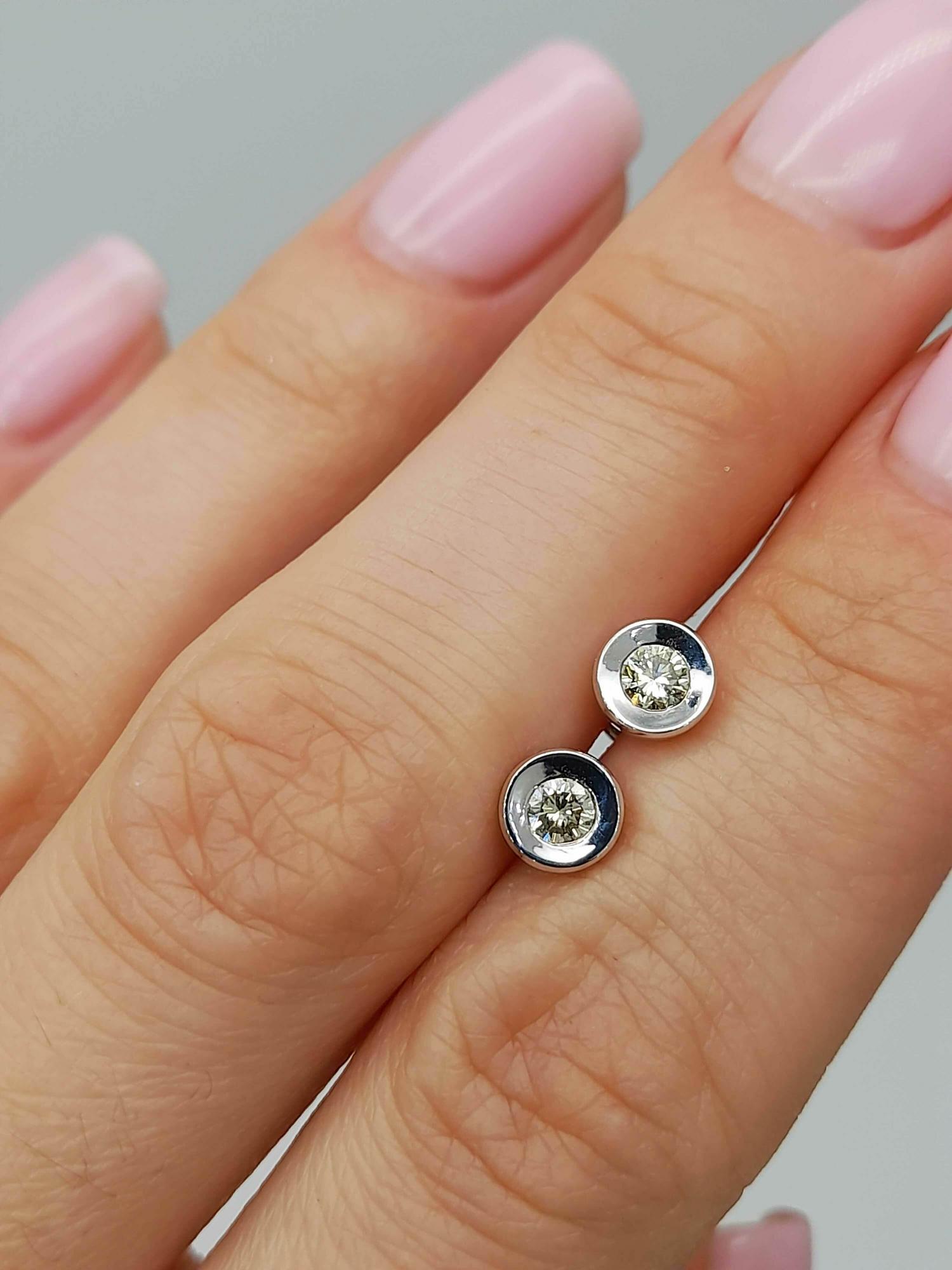 Пусеты "База" глянец