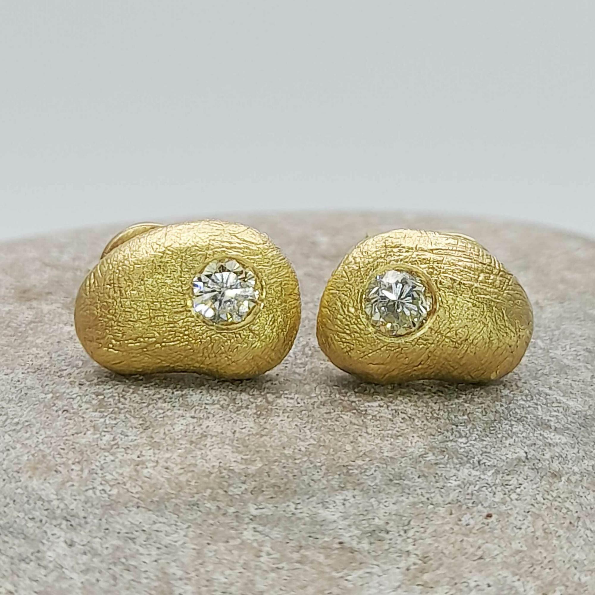 Пусеты "Бобы" с бриллиантами 0,32 карата