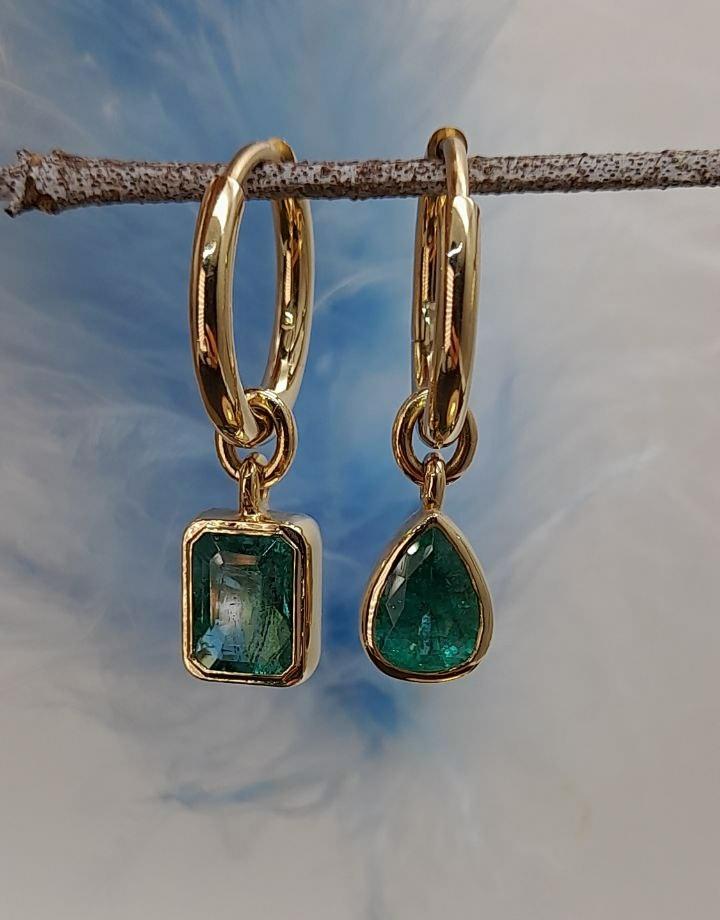 Серьги-подвесы с изумрудами /на заказ/