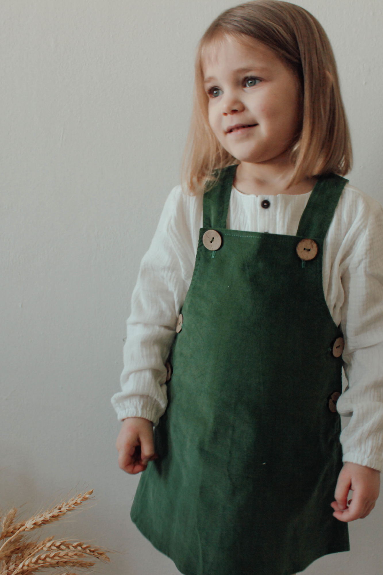 Сарафан из хлопкового вельвета изумруд