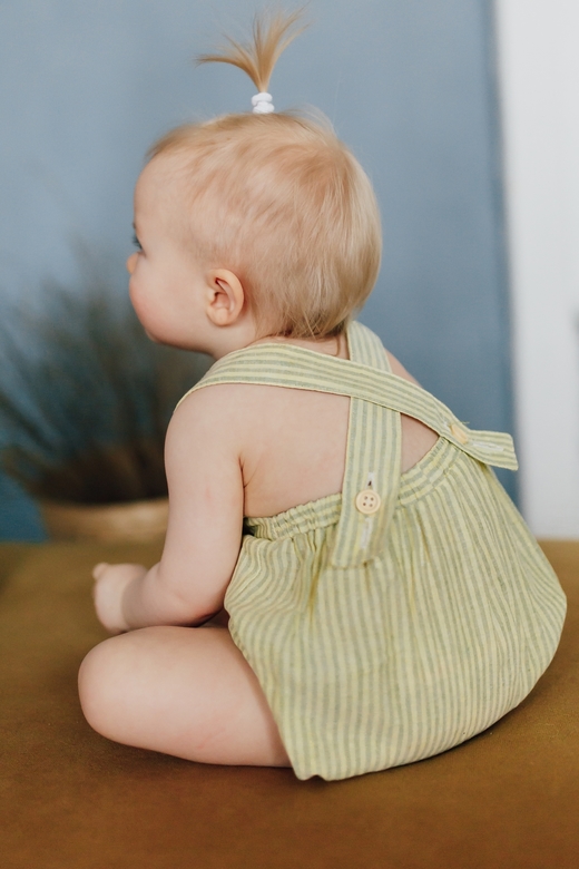 Ромпер льняной на пуговках желто-зеленая полоска