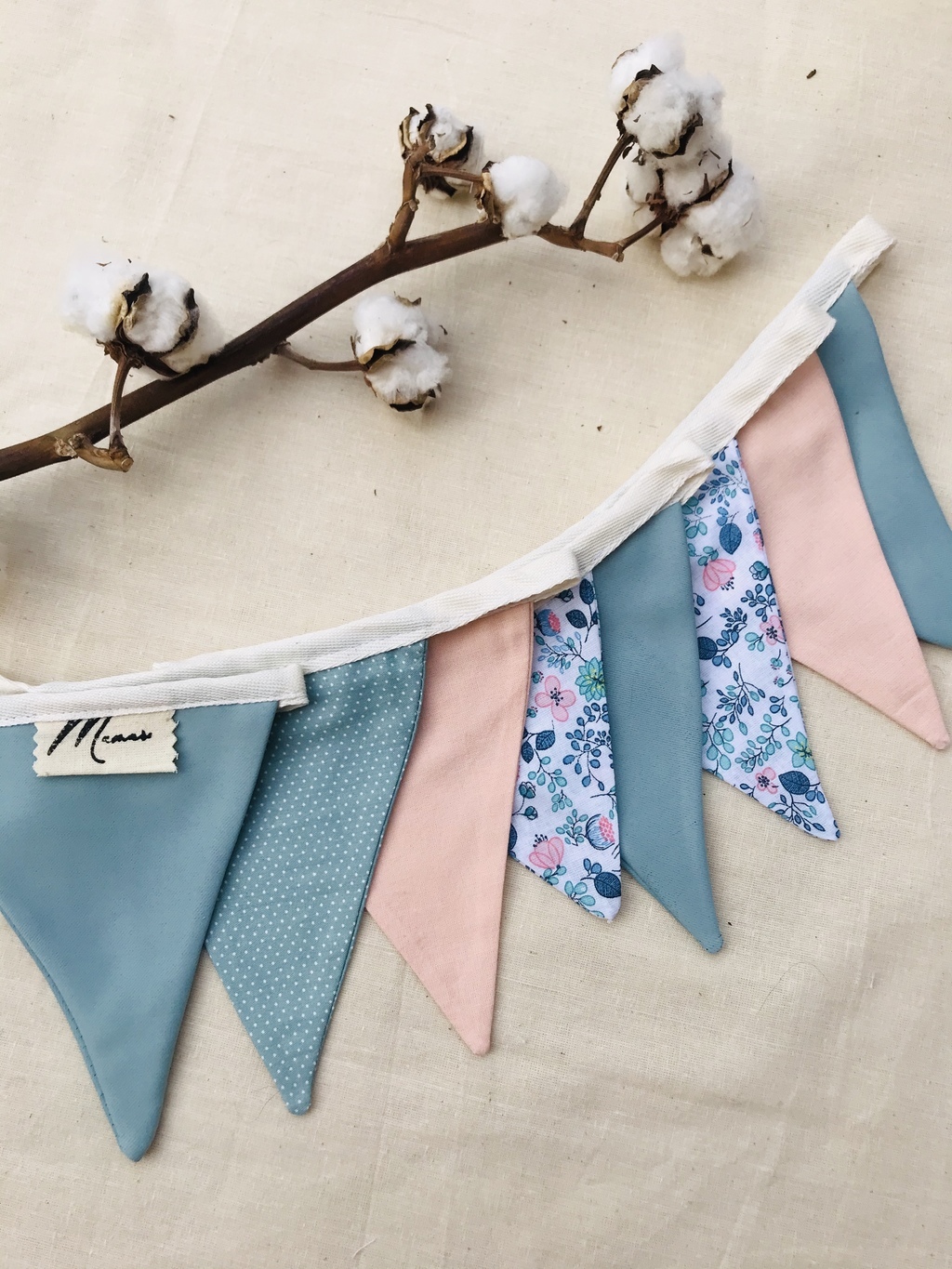 Флажки пастель на хлопковой ленте