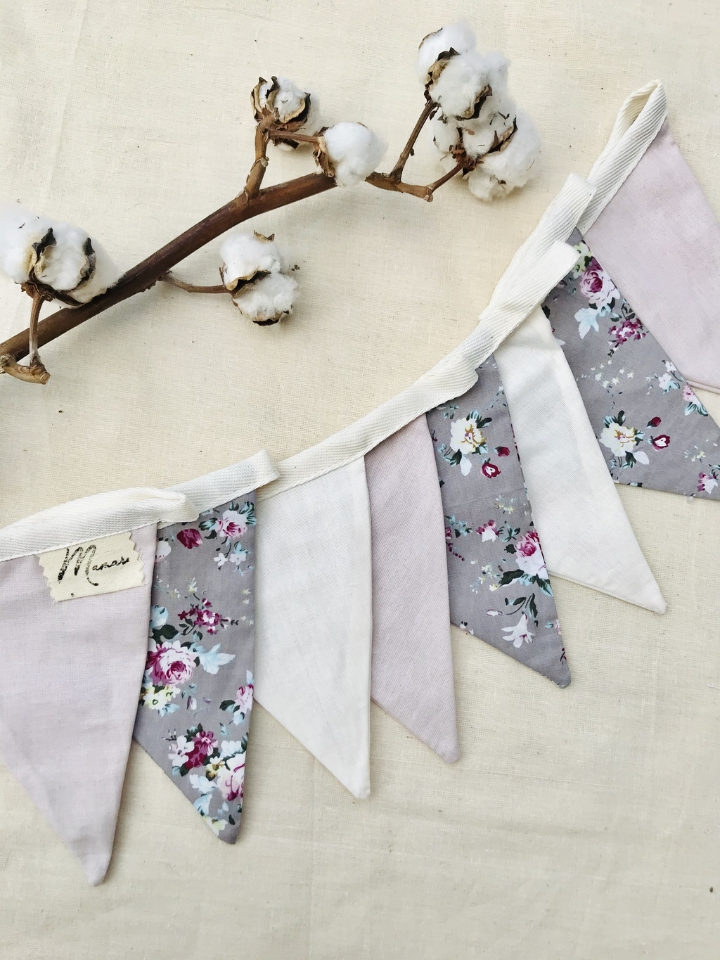 Флажки пастель цветы на хлопковой ленте