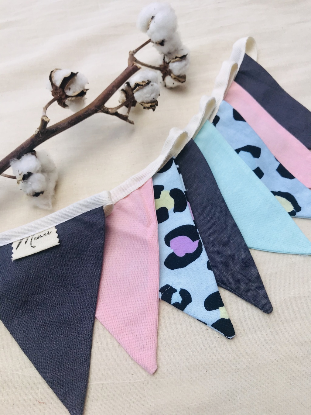 Флажки яркие принт на хлопковой ленте