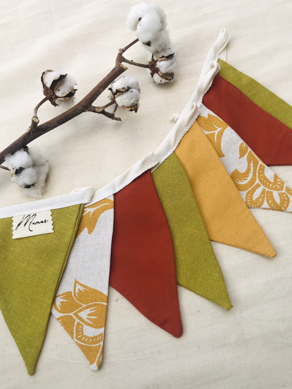 Флажки яркие принт на хлопковой ленте