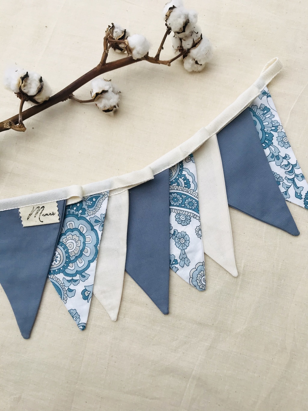 Флажки голубой принт на хлопковой ленте