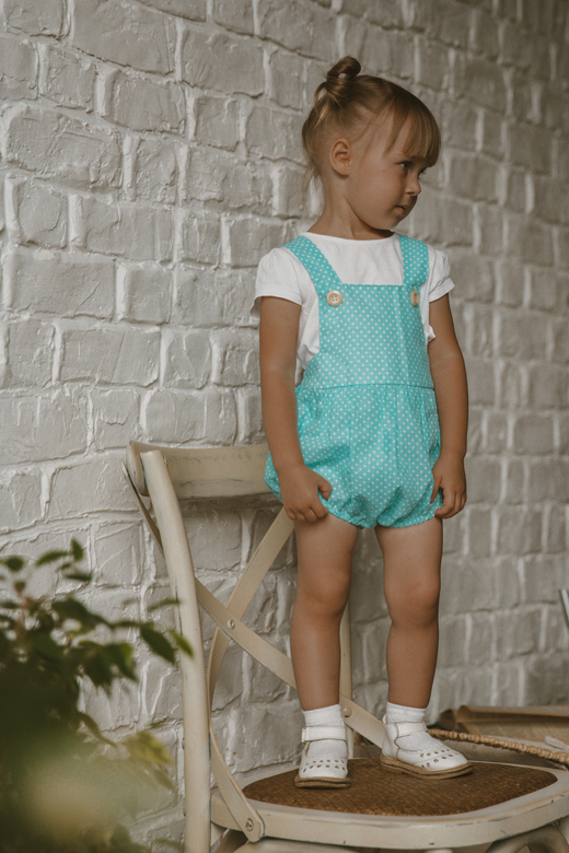 Ромпер хлопковый на пуговках голубой в белый горошек