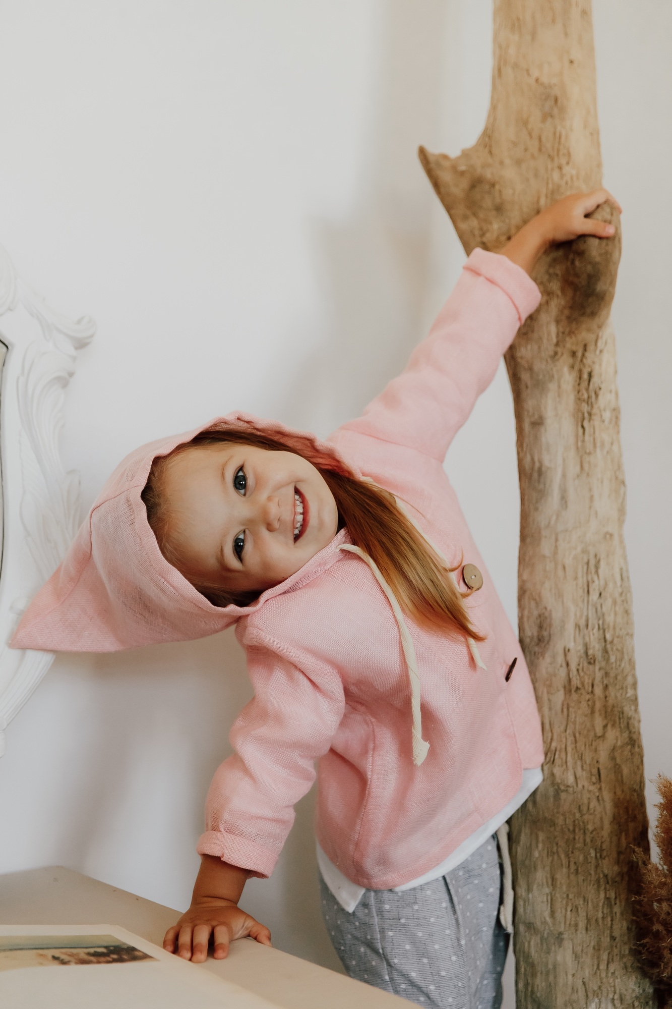 Накидка-гномик из льна нежно-розовая