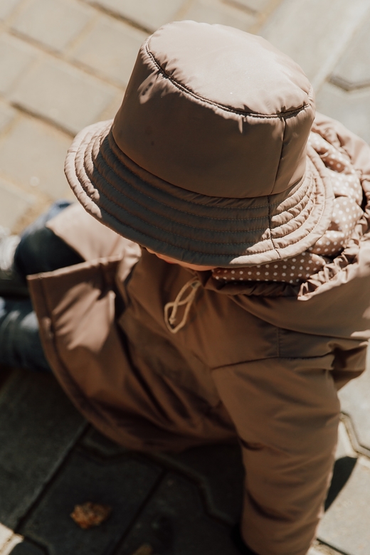 Панама утеплённая плащёвая на хлопковом подкладе с ушками на завязках / мокка