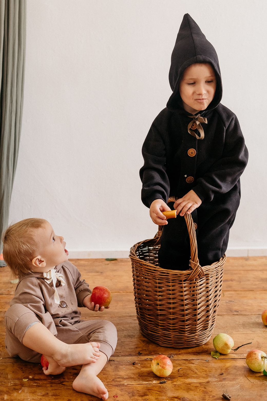 Комбинезон из петельного футера чёрный