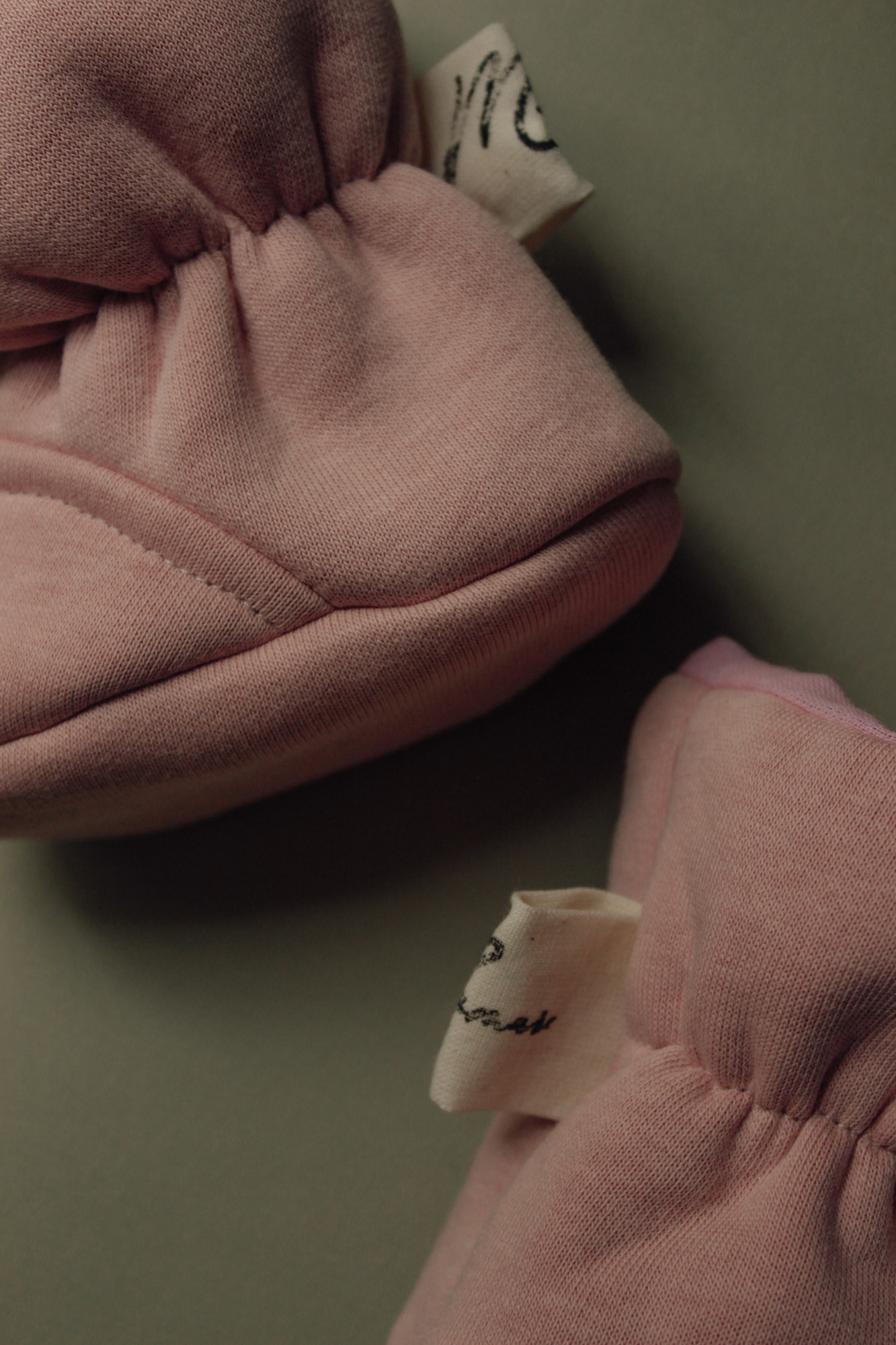 Пинетки из футера пудра