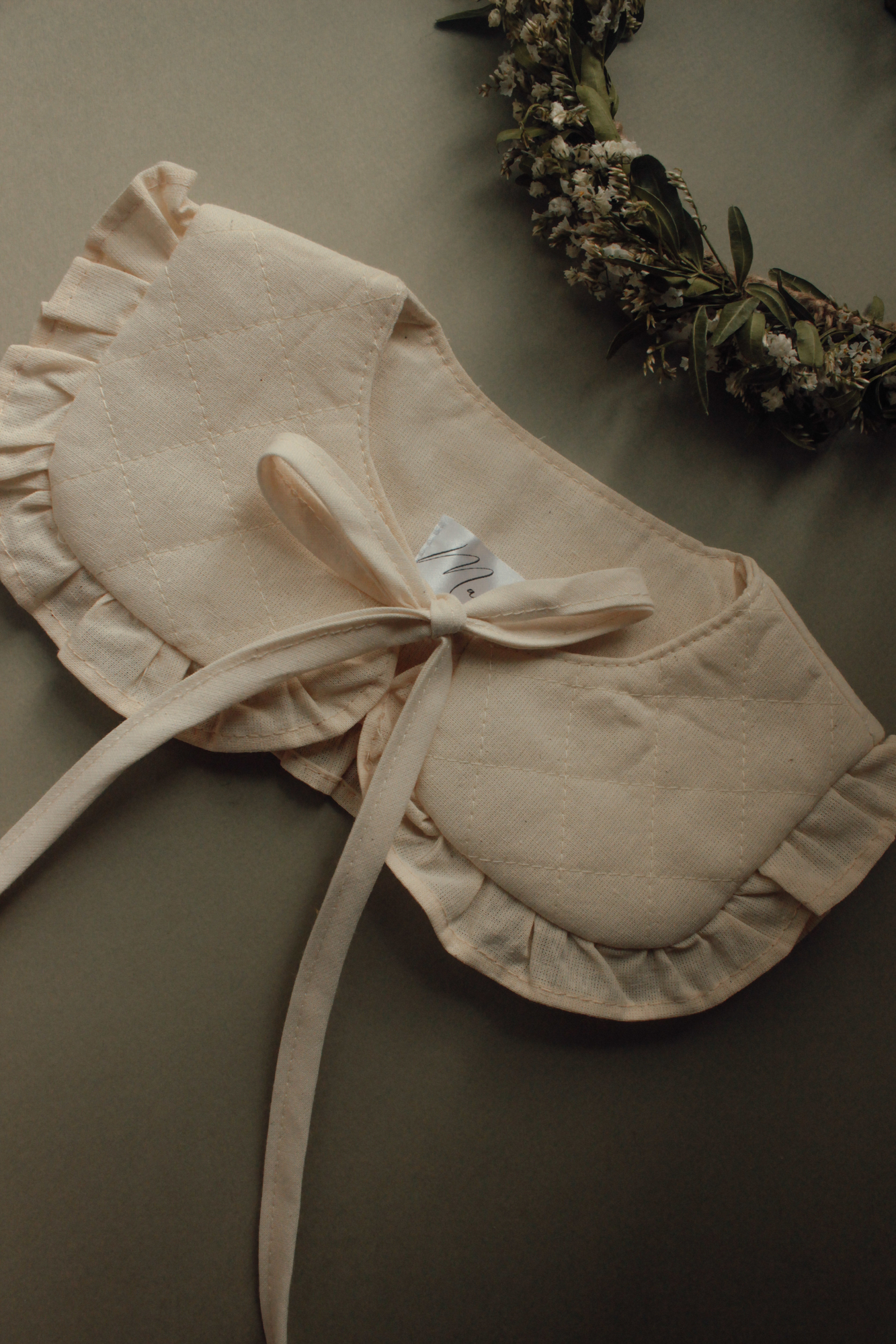 Воротник стёганый из хлопка натур с  оборкой