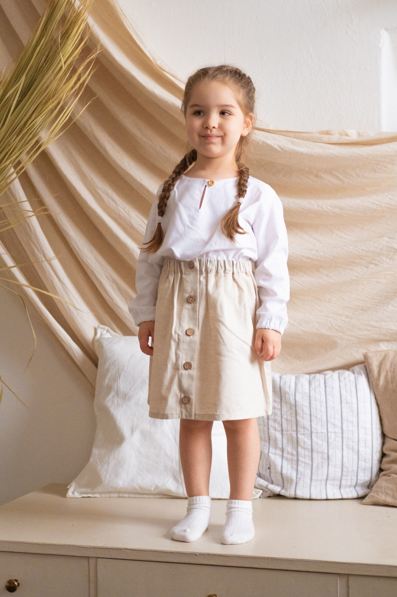 Юбка из льна "натур" на кокосовых пуговицах