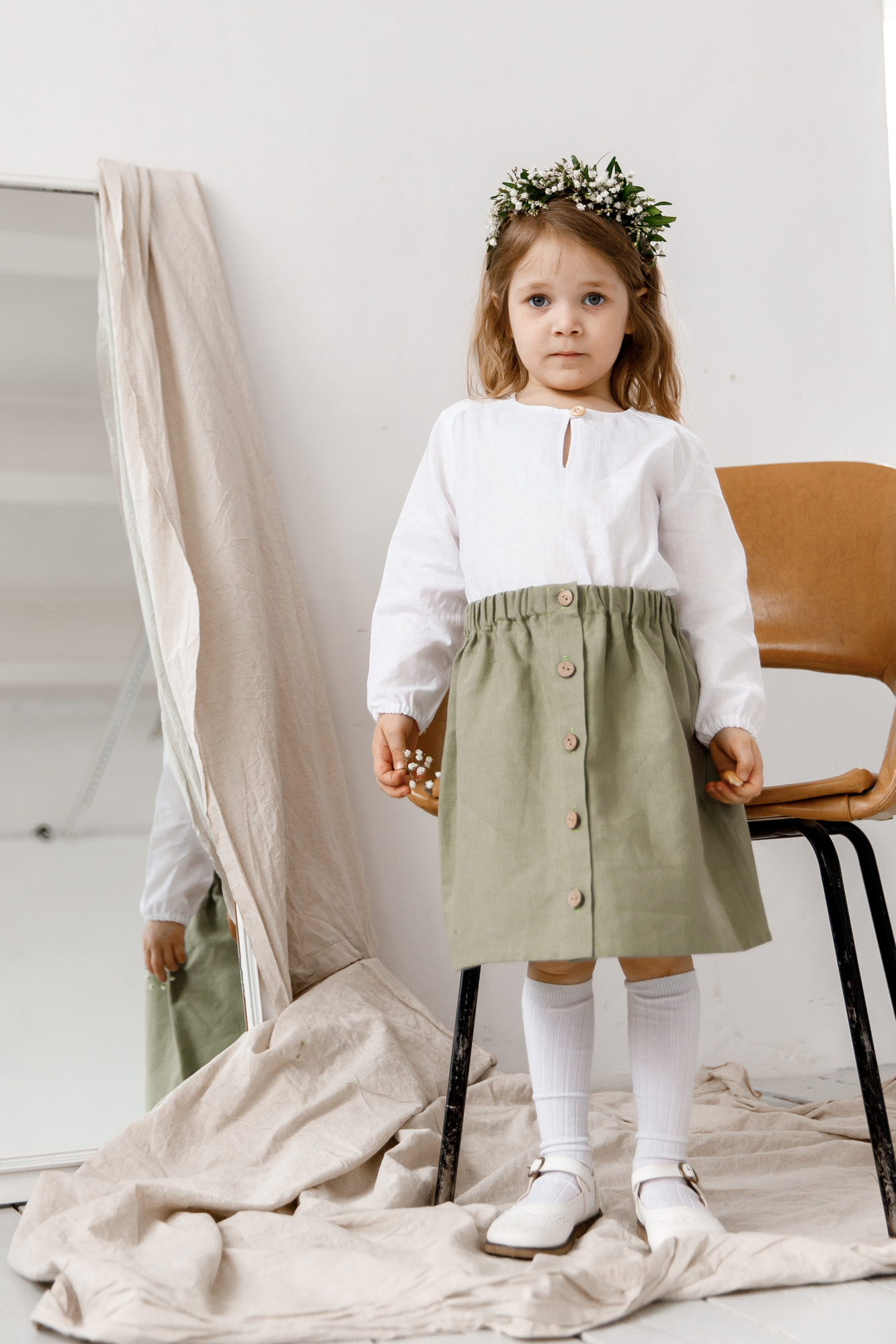 Юбка из льна "пыльно-зеленый" на кокосовых пуговицах