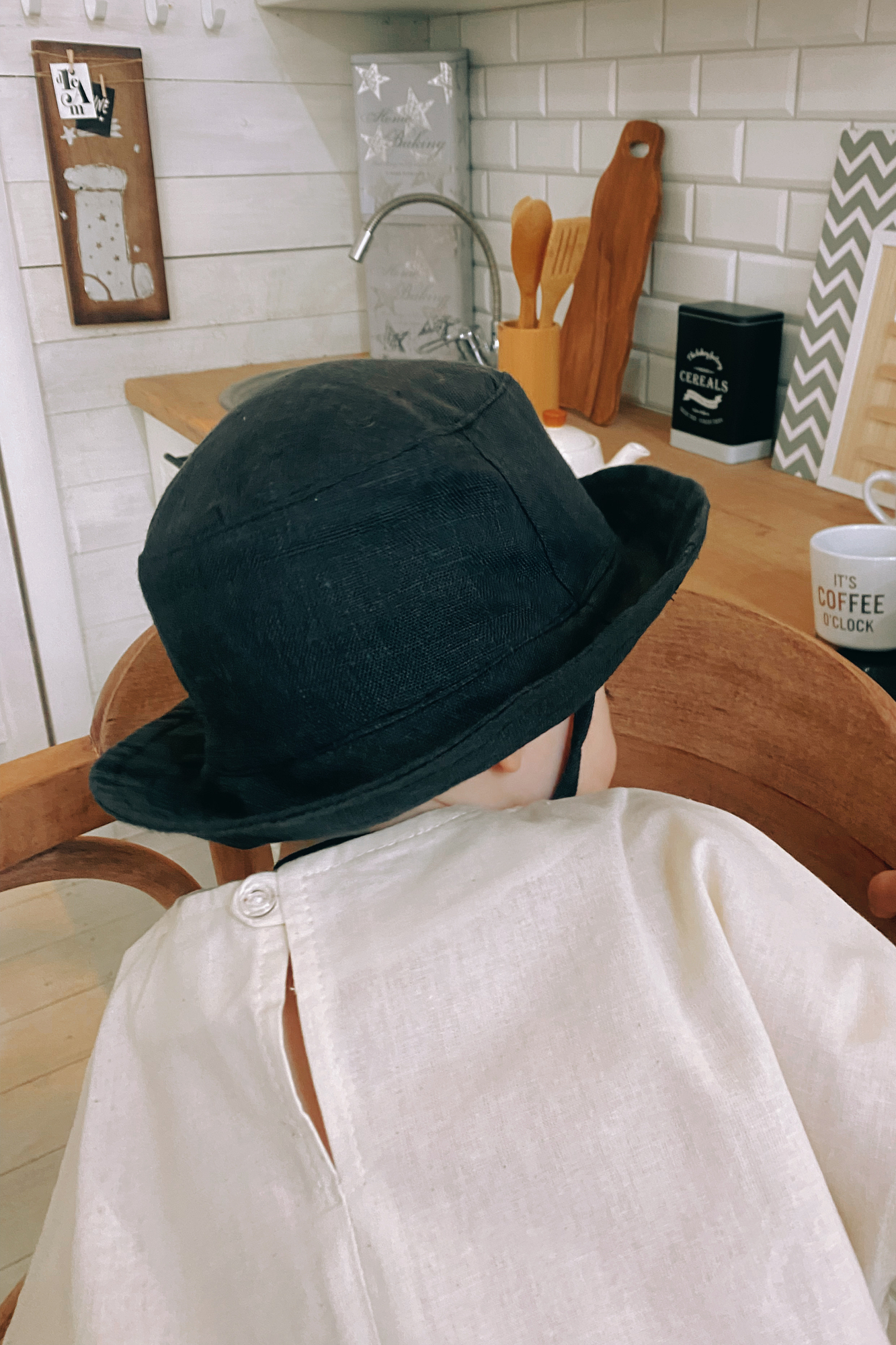 Панама из льна в цвете темный графит на хлопковом подкладе