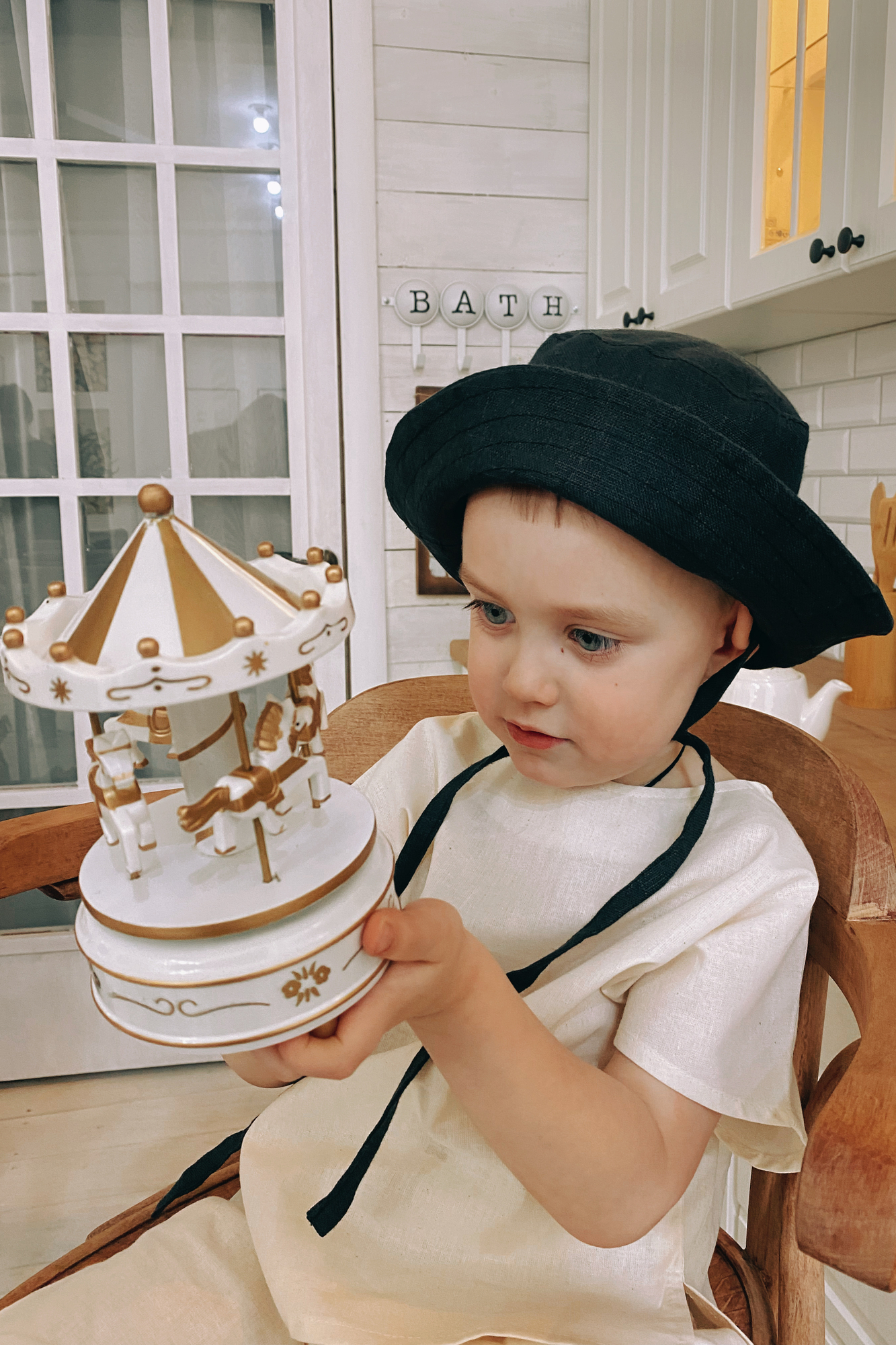 Панама из льна в цвете темный графит на хлопковом подкладе