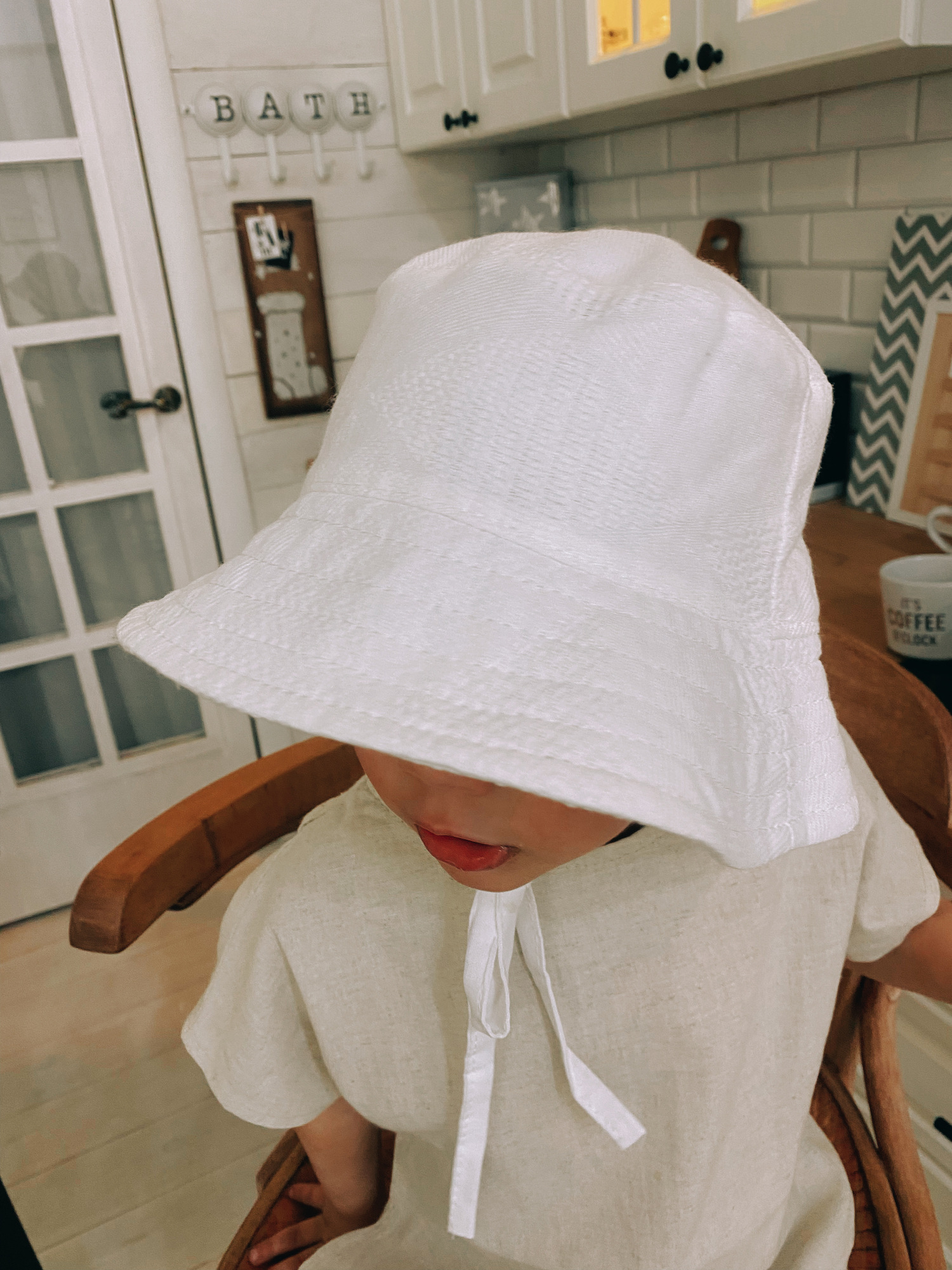 Панама из льна белая в ромбик на хлопковом подкладе