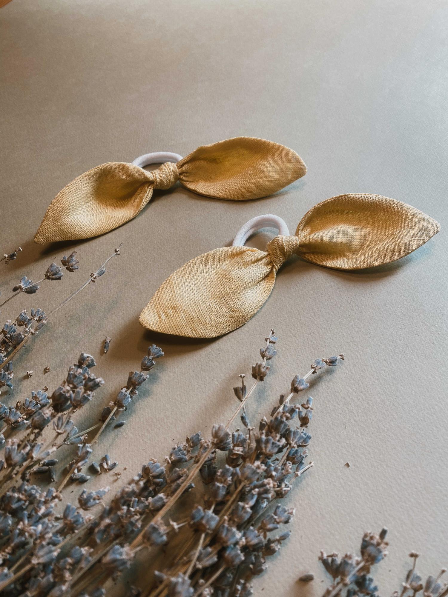 Резинка-бантик из льна "лимон"