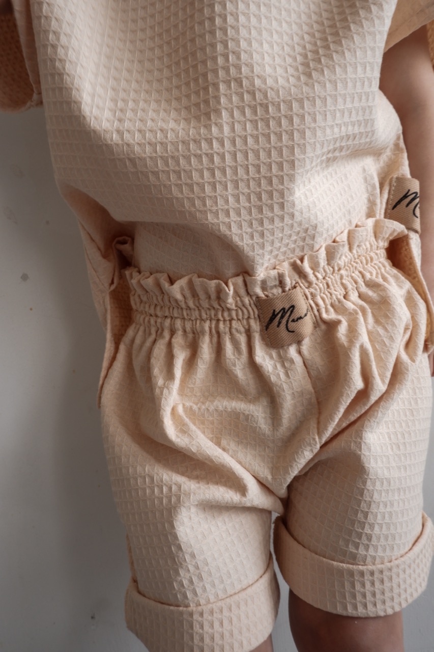 SET WAFFLE CREAM (футболка и шорты) унисекс