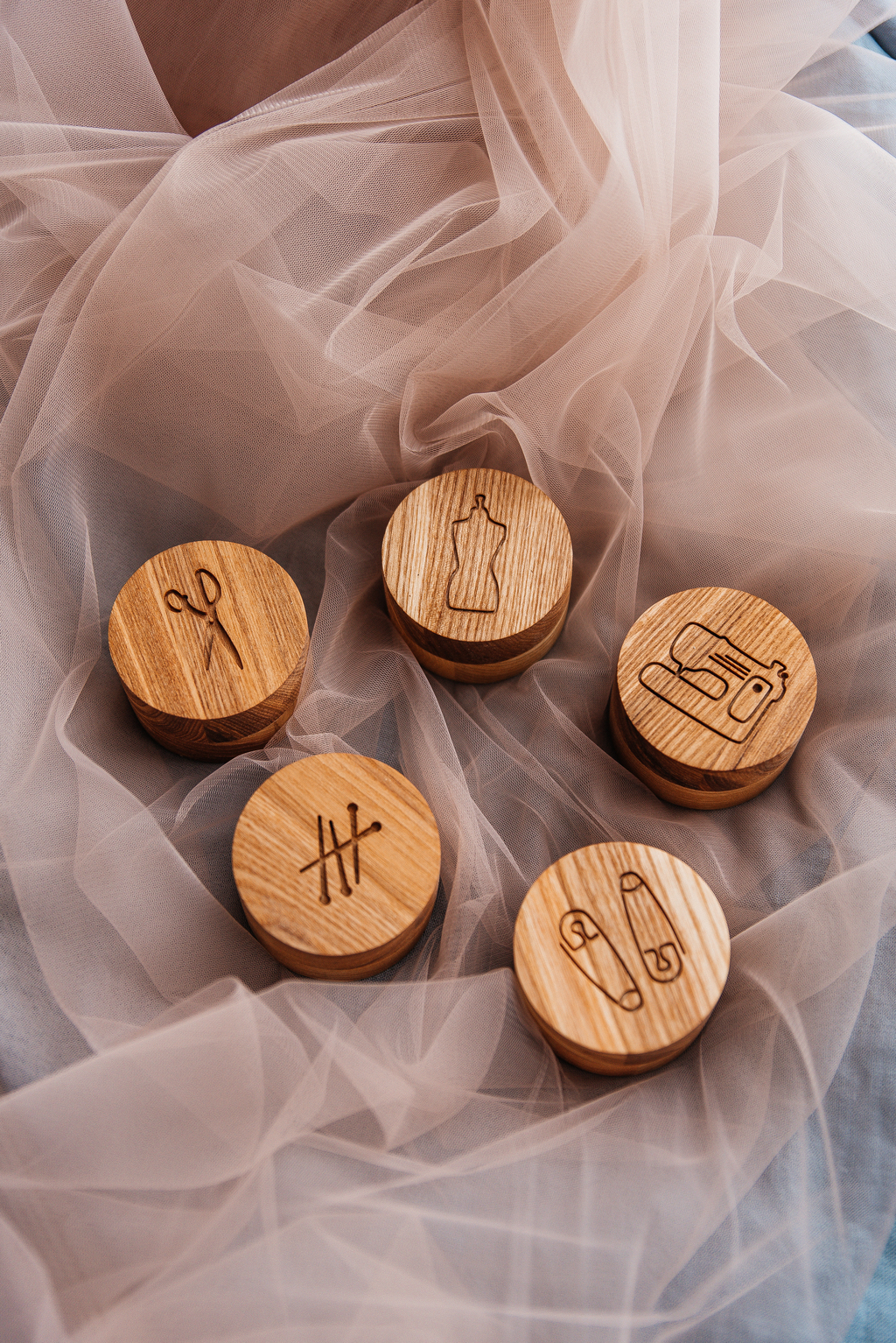 Грузики для раскроя с тематическим рисунком