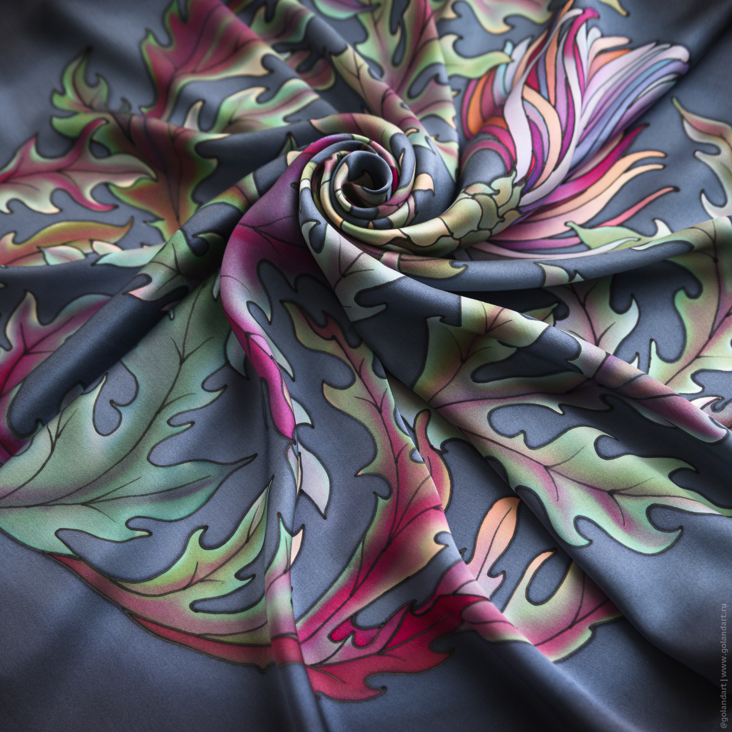 Платок «Чертополох». Ручная роспись на натуральном шёлке (атлас, 90х90 см).